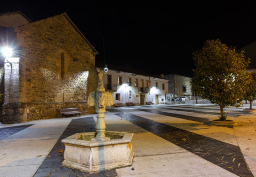 O convento do Rosario e os xardíns municipais de San Sadurniño estrean iluminación